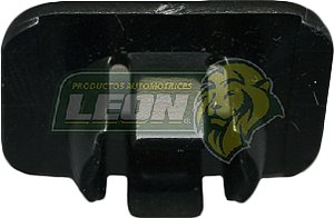 GRAPA AUTOMOTRIZ NAILON 10x26x22x15 mm