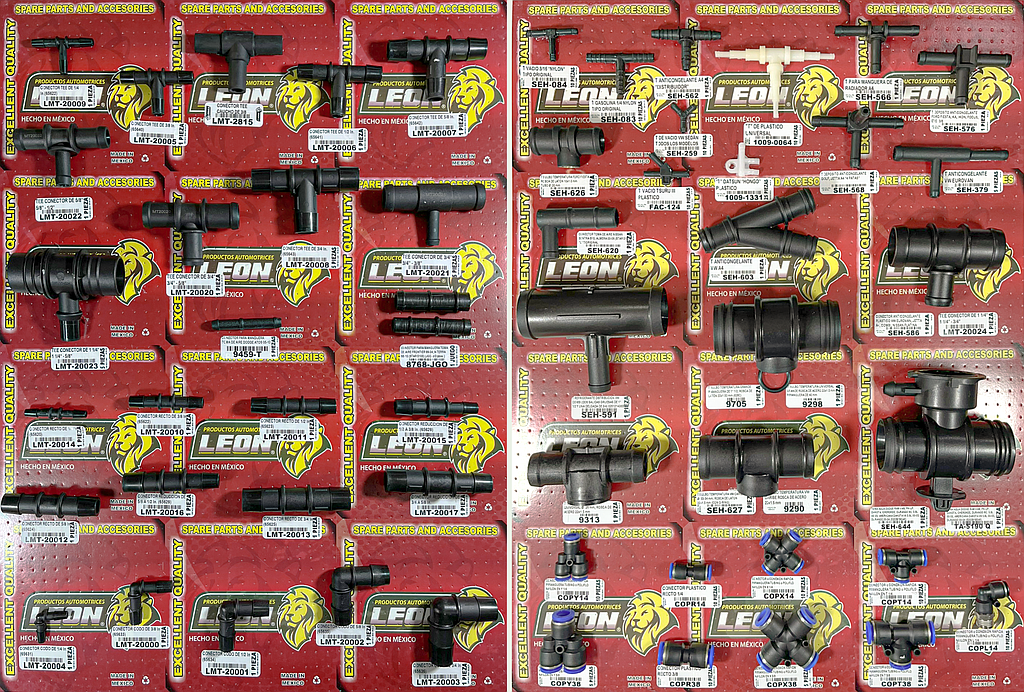 MUESTRARIO DE TES PLASTICO, CONECTORES Y CONEXIONES RÁPIDAS DE NAYLON (JUEGO DE DOS TABLAS)