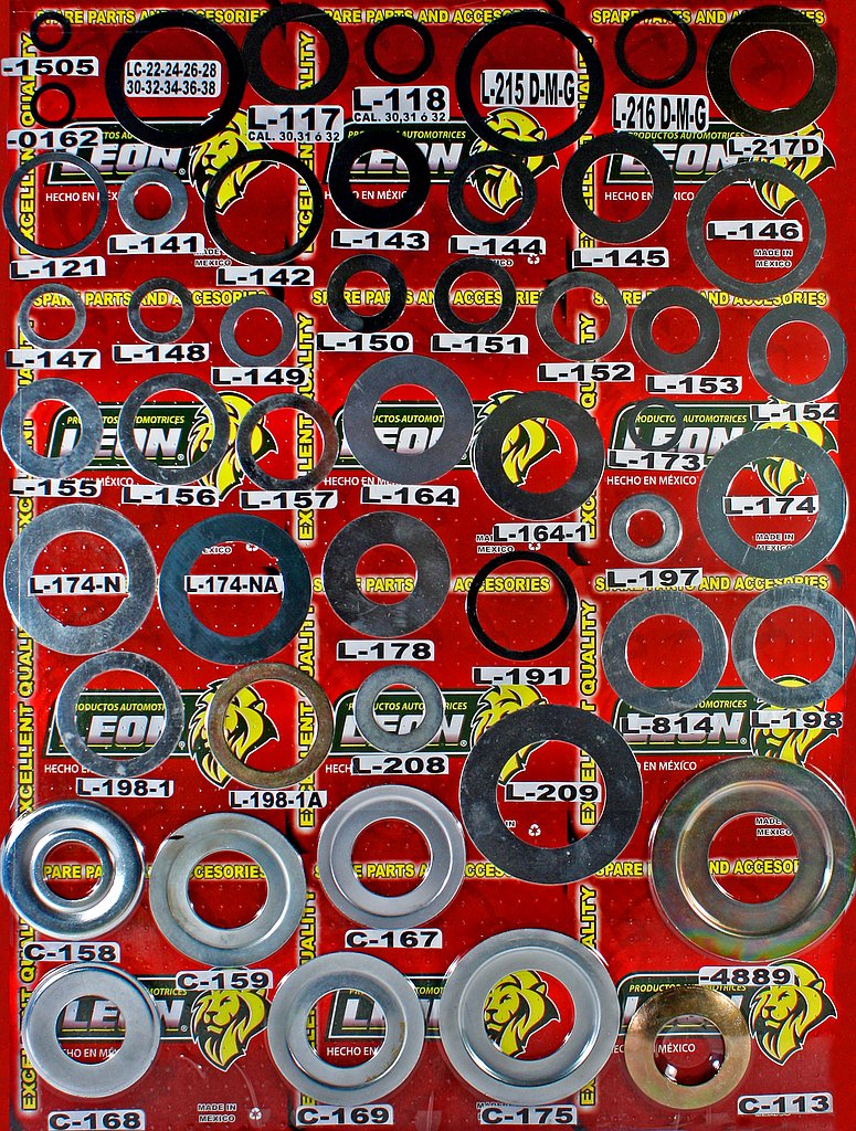 MUESTRARIO DE LAINAS VARIAS MEDIDAS