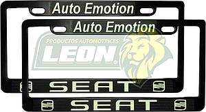 PORTAPLACAS NEGRAS GRABADAS SEAT LETRAS FLUORESCENTES (JGO. c/2 pzas.)