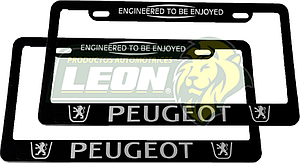 PORTAPLACAS NEGRAS GRABADAS PEUGEOT LETRAS CROMADAS (JGO. c/2 pzas.)