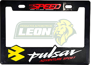 PORTAPLACA CHICA 22x15.5 cm.P/MOTO GRABADO PULSAR AMARILLO / SPEED ROJA (X PIEZA)